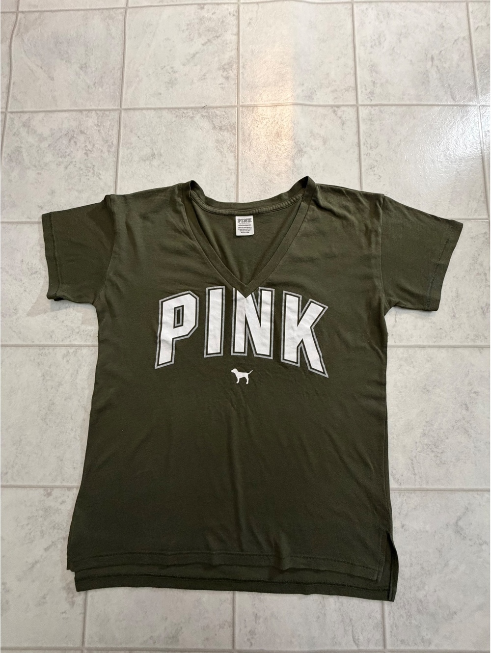 PINK olive logo T-shirt